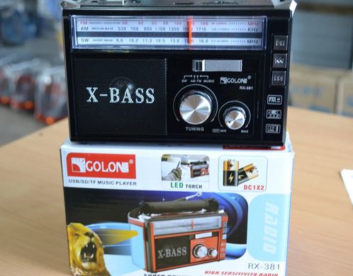 Радиоприемник с фонарем Golon RX-381 - Радио с MP3, USB/SD и LED фонариком Черный