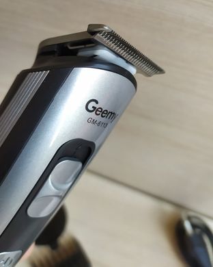 Машинка для стрижки Gemei GM-6113, Беспроводная аккумуляторная машинка для стрижки, триммер для волос, бритва