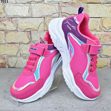 Кросівки підліткові для дівчинки Sharif Туреччина, Рожеві кросівки на білій підошві 33